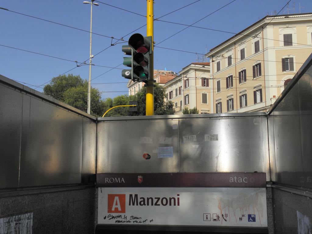 Roma Rondo' Panzió Kültér fotó