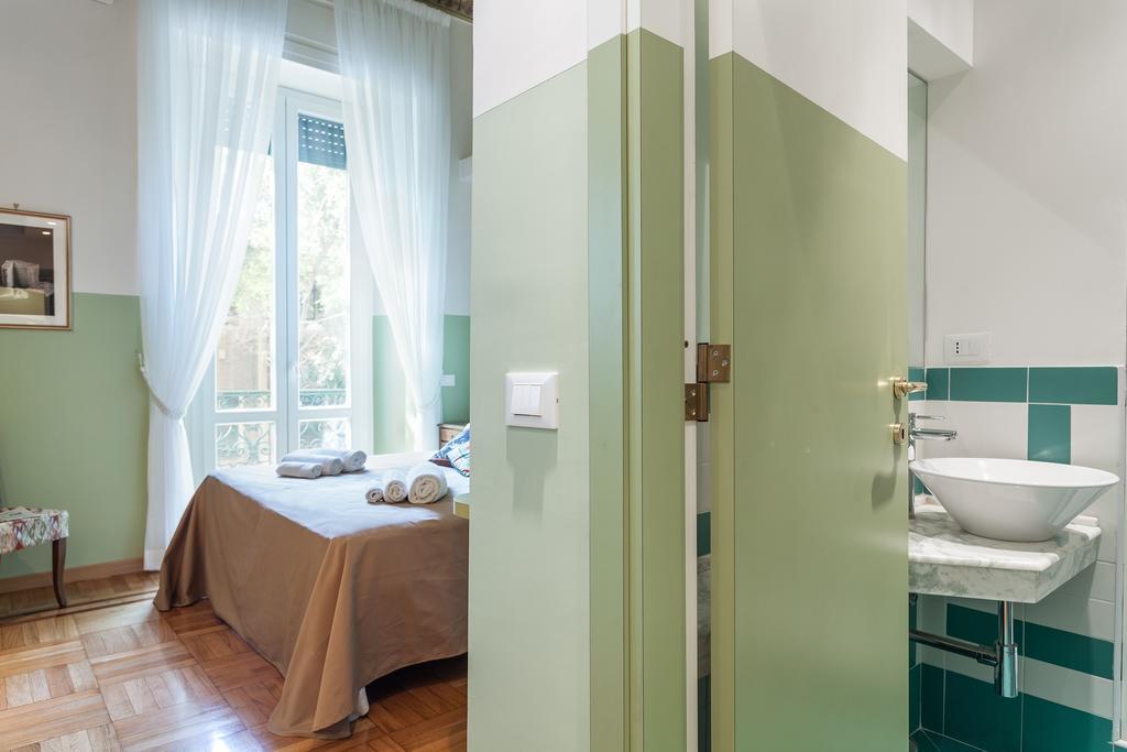 Roma Rondo' Panzió Szoba fotó